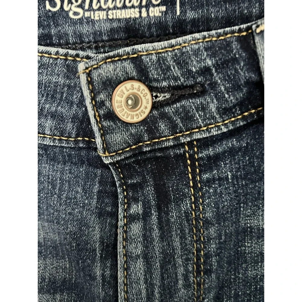 Levi Strauss Signature Modern Bootcut Jeans Denim Medium Wash Women’s 12 Long